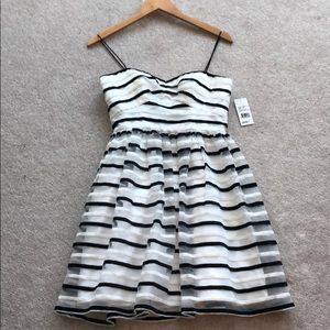 Adrianna Papell summer striped dress